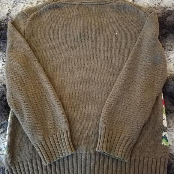 Cute little boys sweater - Picture 3 of 3